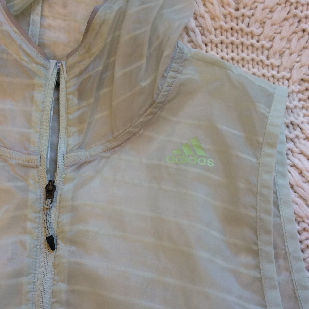 ADIDAS Tank - Picture 5 of 8